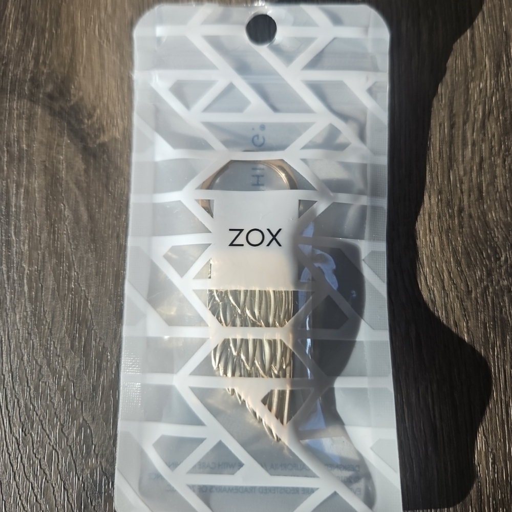 ZOX GOLD ANGEL WING ZOXLOX #1396 ADVENT COLLECTIBLE KEYCHAIN FOR ZOX WRISTBAND - Picture 5 of 9
